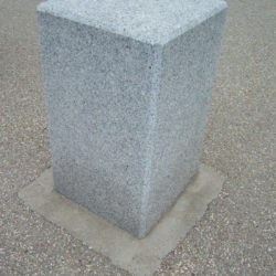 Pierres Naturelles_Granit_Alto_Duro_Bornes_Mobiliers