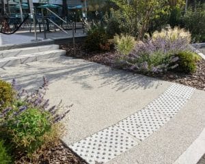 Travaux publics dalles podotactiles